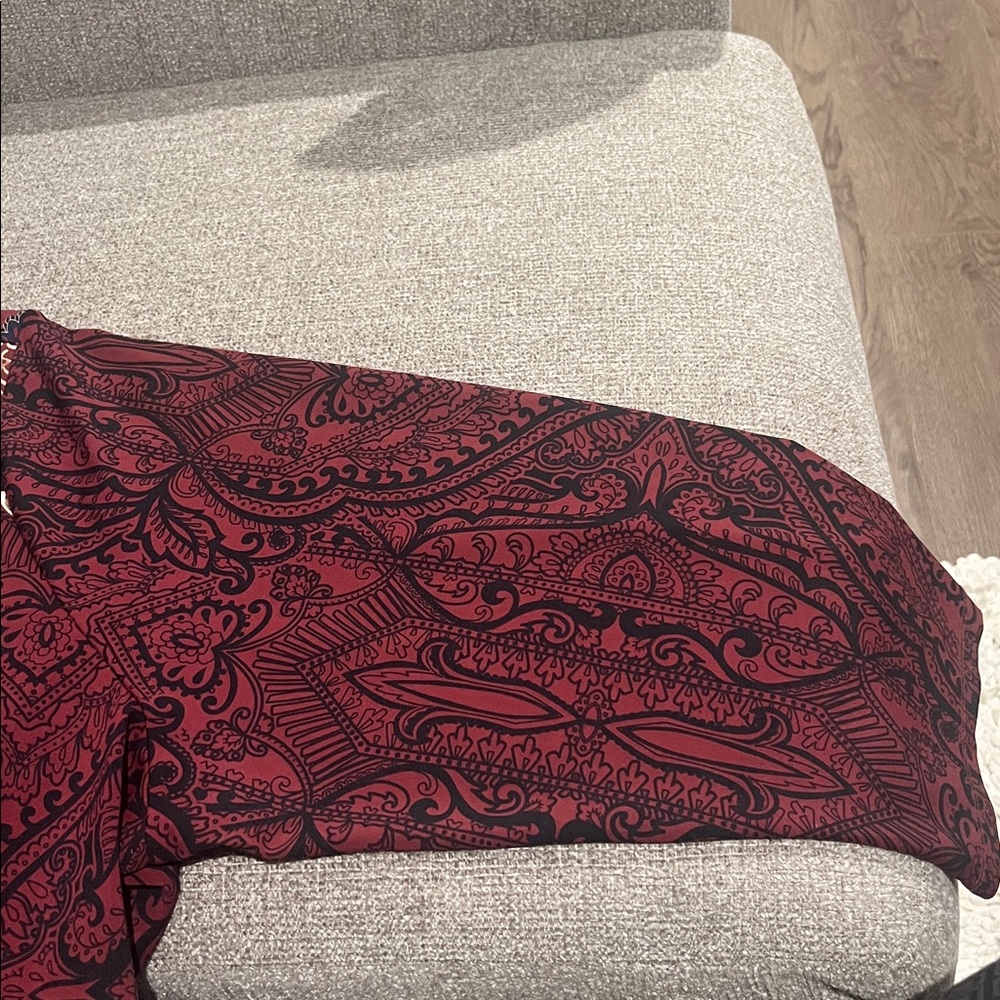 Charter Club Burgundy and Cream Patterned Top Plus Size 3X. - Picture 10 of 13